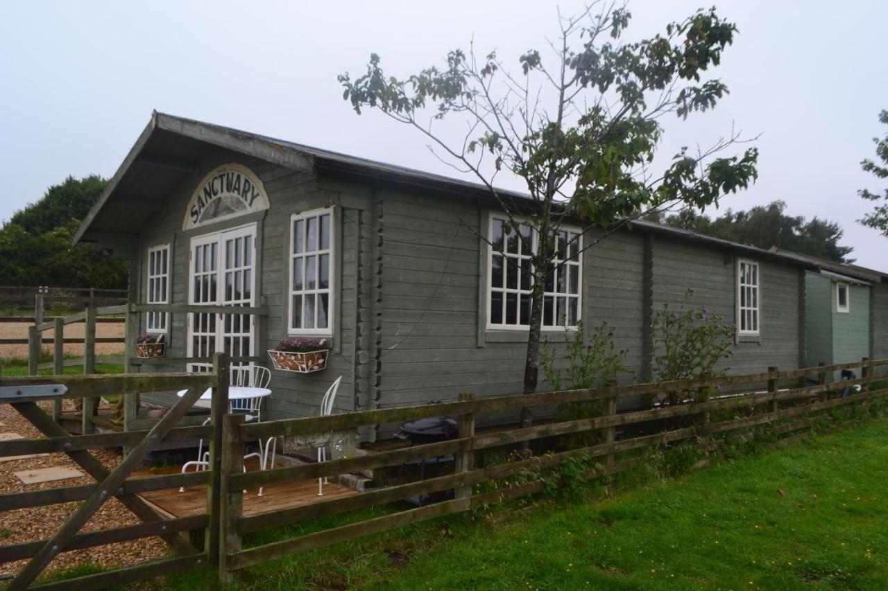 Owls Nest Log Cabin Morpeth Exterior photo
